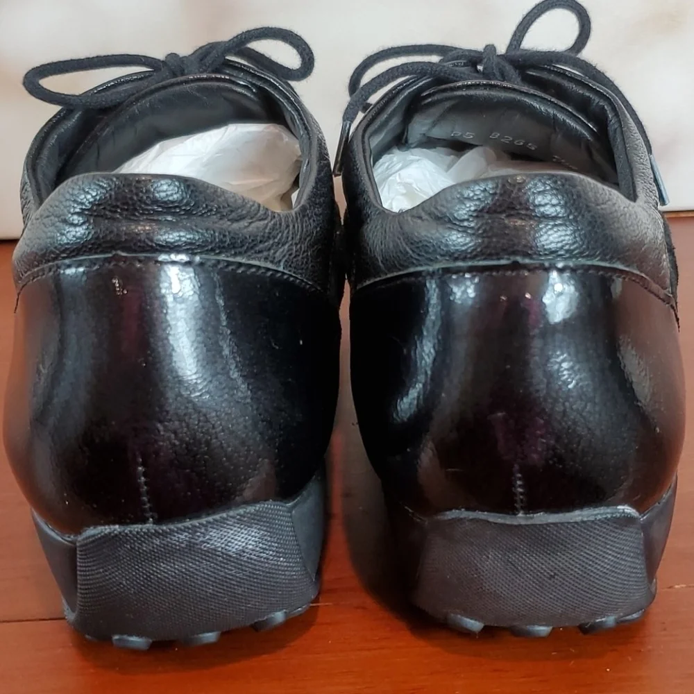 Mephisto black suede